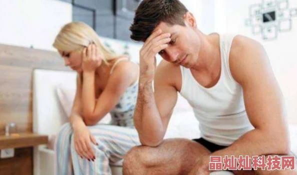 free·嫩白12sex性摘花为什么它让人着迷因为它描绘了一种令人向往的幻想