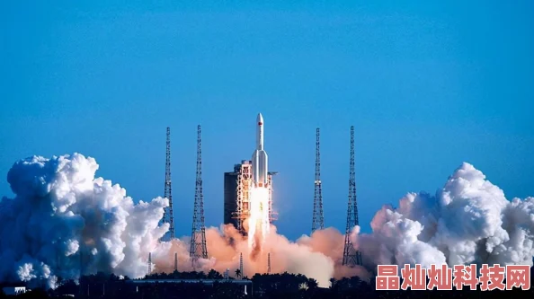 2025年热门大富翁9游戏攻略：五星卡牌拍卖卡属性全面一览