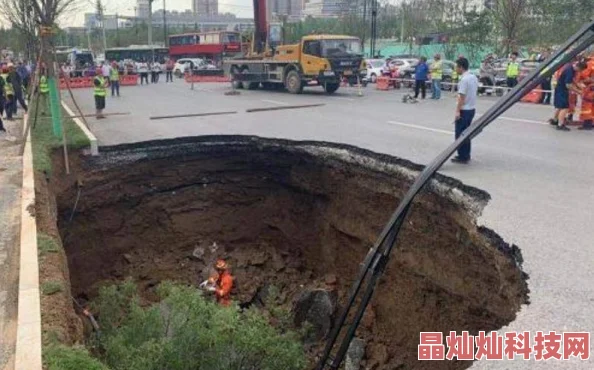 女人和拘做受视频免费在追求梦想的道路上，勇敢面对挑战，展现出无穷的力量与智慧，让我们一起为女性加油！